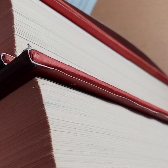 Hardback Clive Cussler novels, unread $7 each or $13 together. - Picture 8 of 11